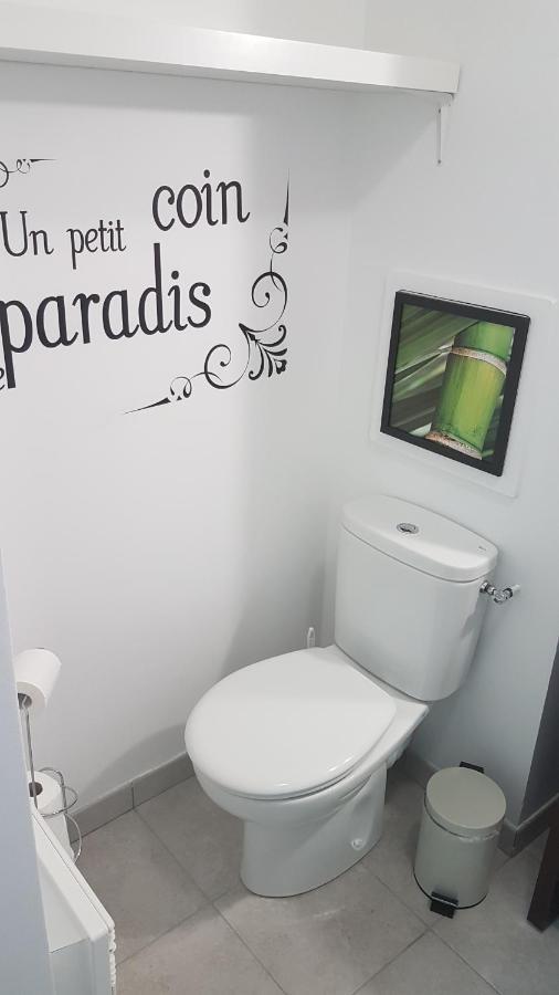 Апартаменты Studio Confort Paris Монтеврен Экстерьер фото